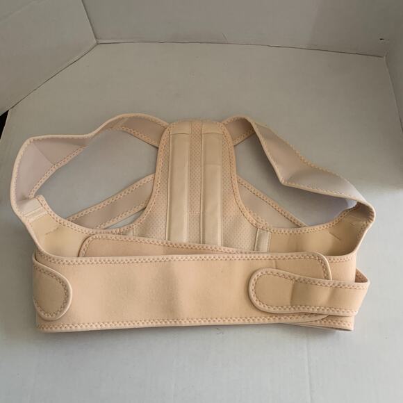 FIT GENO Size L/XL Back Posture Corrector Brace Creme Adjustable - Picture 6 of 9